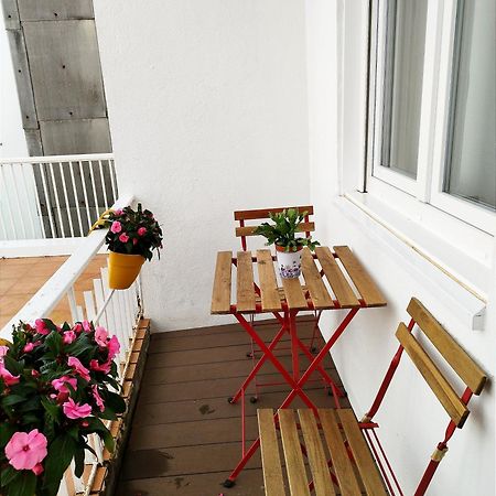 Vivienda Alameda De Santiago Apartment Santiago de Compostela Luaran gambar